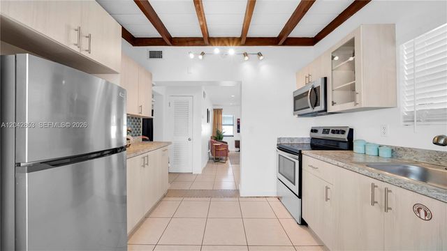 1704 Rodman St 3, Hollywood, FL 33020