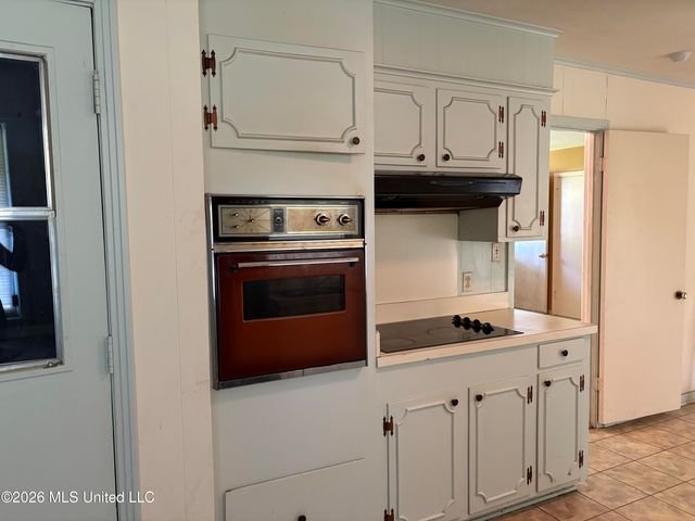 1551 Wood Glen Drive, Jackson, MS 39204