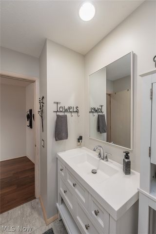 12410 Altis Court, Strongsville, OH 44149