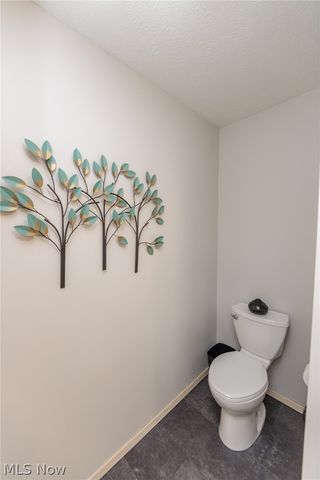 12410 Altis Court, Strongsville, OH 44149