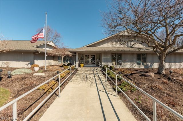 12410 Altis Court, Strongsville, OH 44149