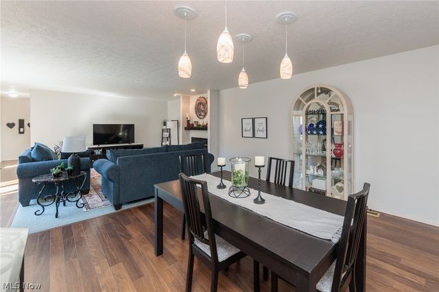 12410 Altis Court, Strongsville, OH 44149