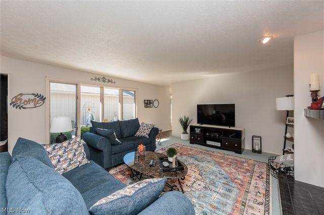 12410 Altis Court, Strongsville, OH 44149