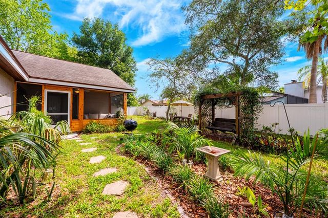 1010 LEINHART COURT, Oviedo, FL 32765
