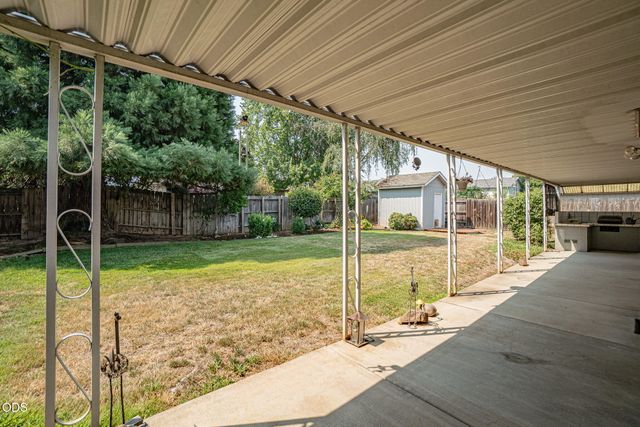 1173 Ginger Way, Medford, OR 97501