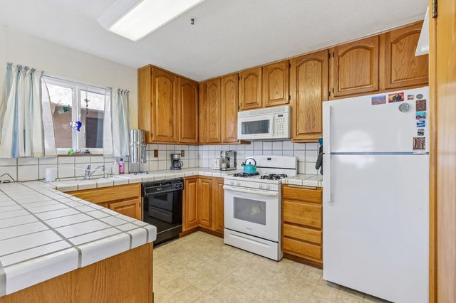 2355 Beach Boulevard 101, Pacifica, CA 94044