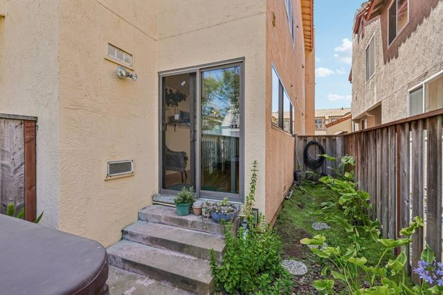 2355 Beach Boulevard 101, Pacifica, CA 94044