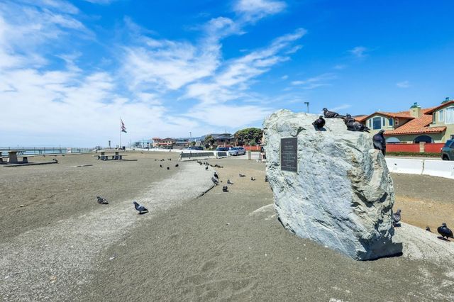 2355 Beach Boulevard 101, Pacifica, CA 94044