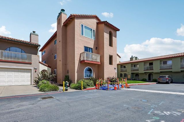 2355 Beach Boulevard 101, Pacifica, CA 94044