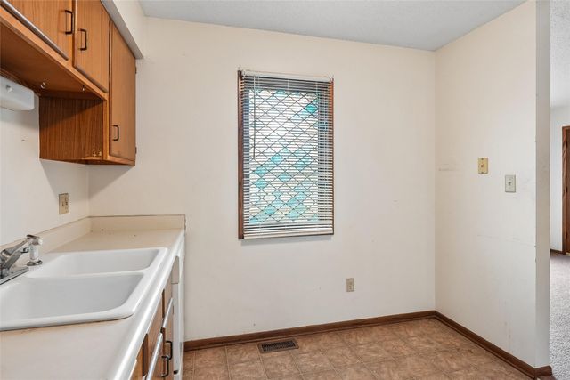 4324 50th Street, Des Moines, IA 50310