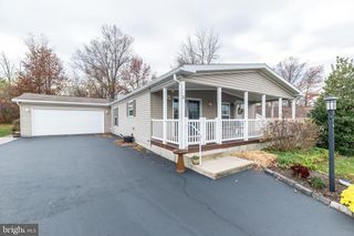 76 WATERFORD LN #T 76, Sellersville, PA 18960