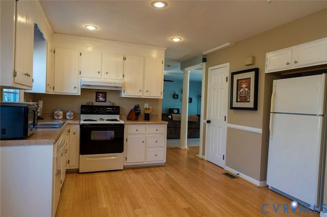 4743 Fordham Rd, Chesterfield, VA 23236