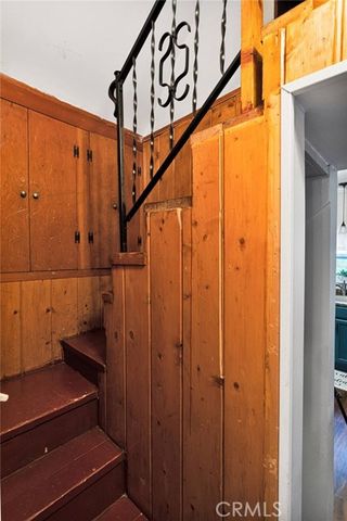 1056 Eagle Road, Wrightwood, CA 92397