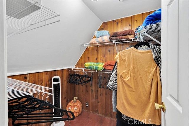 1056 Eagle Road, Wrightwood, CA 92397