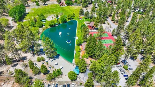 1056 Eagle Road, Wrightwood, CA 92397