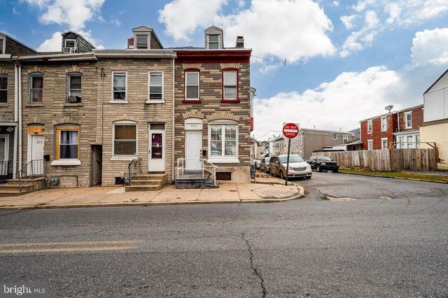 933 COTTON ST, Reading, PA 19602