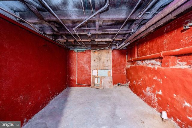 933 COTTON ST, Reading, PA 19602