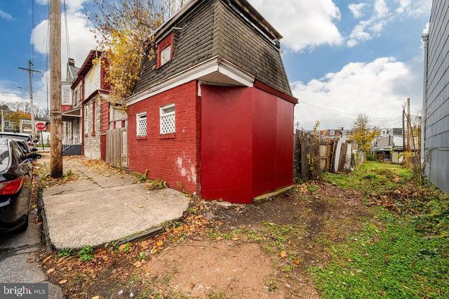 933 COTTON ST, Reading, PA 19602