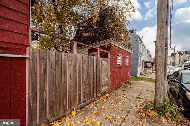 933 COTTON ST, Reading, PA 19602