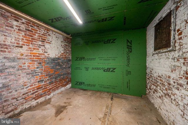 933 COTTON ST, Reading, PA 19602