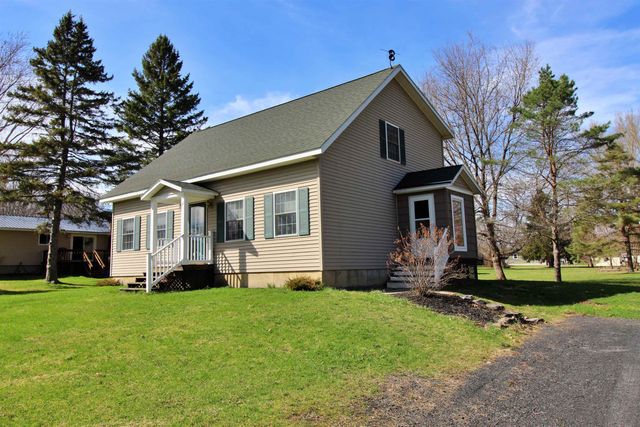31 Ethan Lane, Alburgh, VT 05440