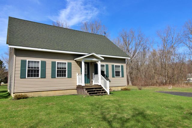 31 Ethan Lane, Alburgh, VT 05440