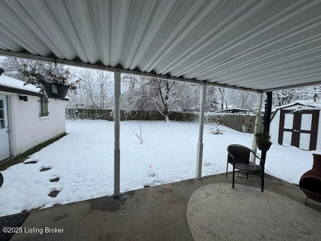 13609 Tennis Blvd, Louisville, KY 40272