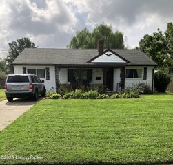 13609 Tennis Blvd, Louisville, KY 40272