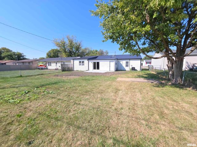 1031 GALBRAITH Drive, Clinton, IA 52732