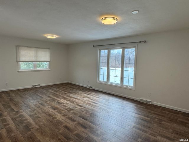 3319 MARQUETTE Street, Davenport, IA 52806