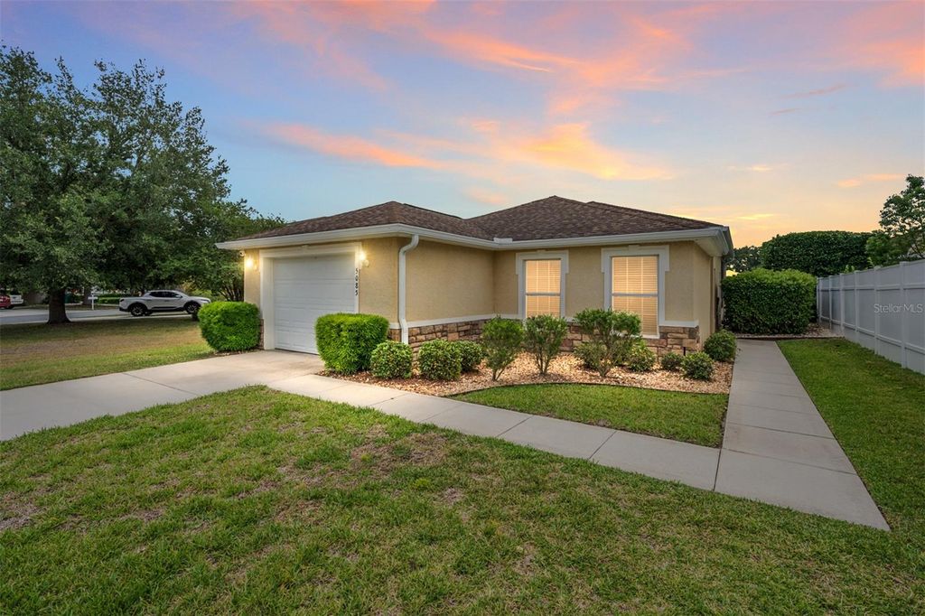 5085 NE 122ND BOULEVARD, Oxford, FL 34484