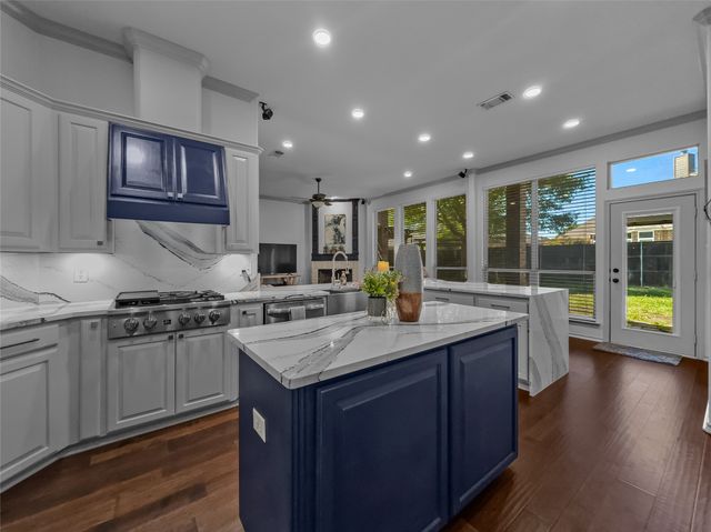 1305 Mallard Circle, Mansfield, TX 76063