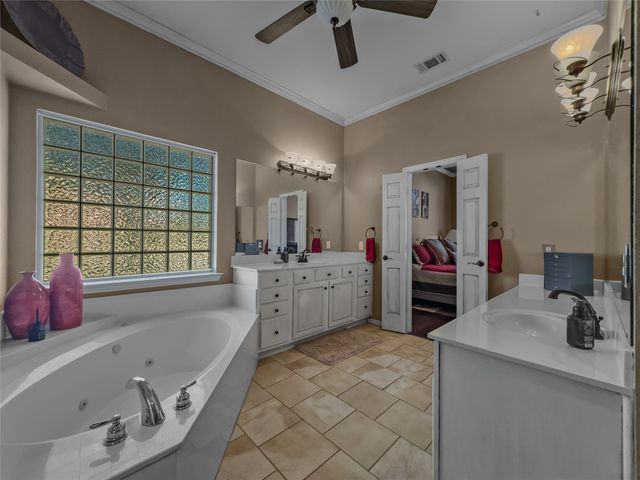 1305 Mallard Circle, Mansfield, TX 76063