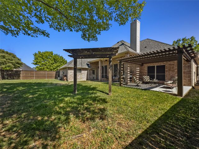 1305 Mallard Circle, Mansfield, TX 76063