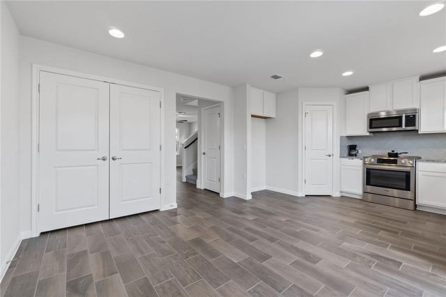 9507 Morning Iris DR, Manor, TX 78653