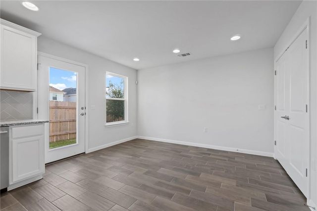 9507 Morning Iris DR, Manor, TX 78653