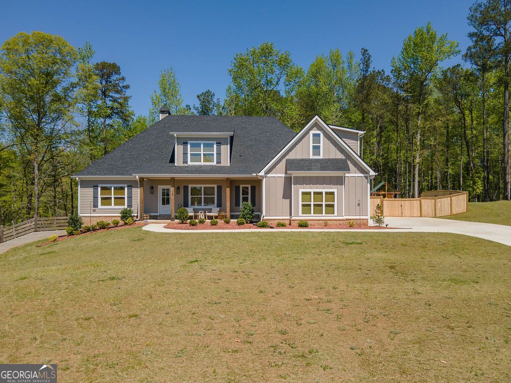 115 W Wind Court, Tyrone, GA 30290