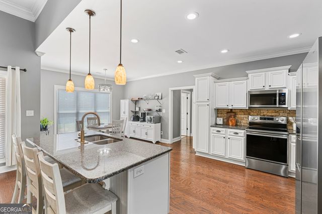 500 Rosewater Drive, Warner Robins, GA 31088