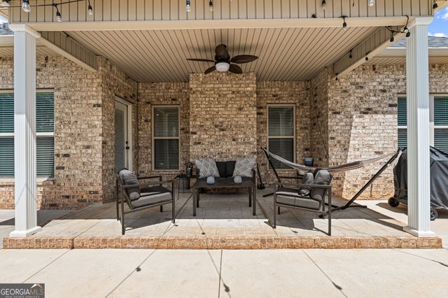 500 Rosewater Drive, Warner Robins, GA 31088