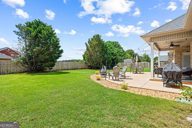 500 Rosewater Drive, Warner Robins, GA 31088