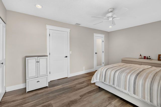 18449 SE WOOD HAVEN Lane E, Jupiter, FL 33469
