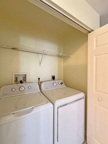 2130 SE Wild Meadow Circle, Port St. Lucie, Port St Lucie, FL 34952