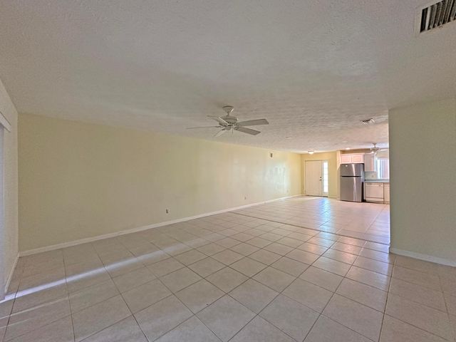 2130 SE Wild Meadow Circle, Port St. Lucie, Port St Lucie, FL 34952