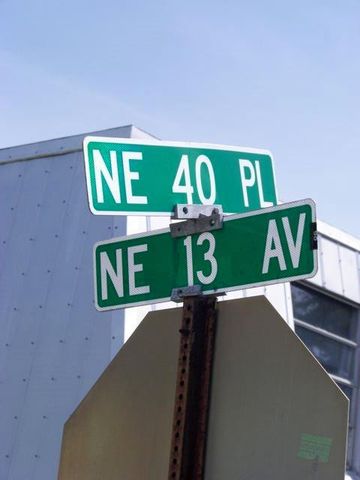 4051 NE 13th Avenue 52-3, Oakland Park, FL 33334