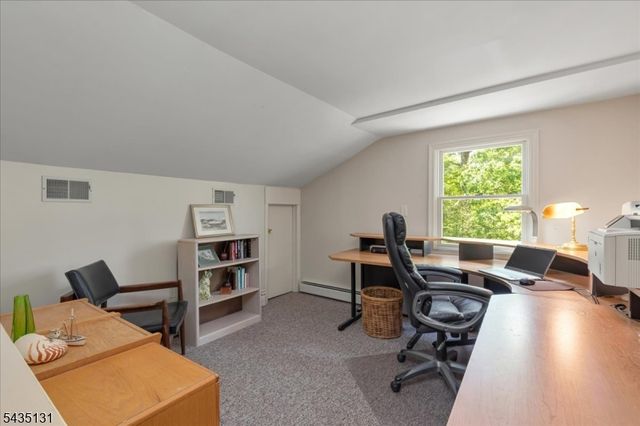 18 Stiles Road, Warren Twp., NJ 07059