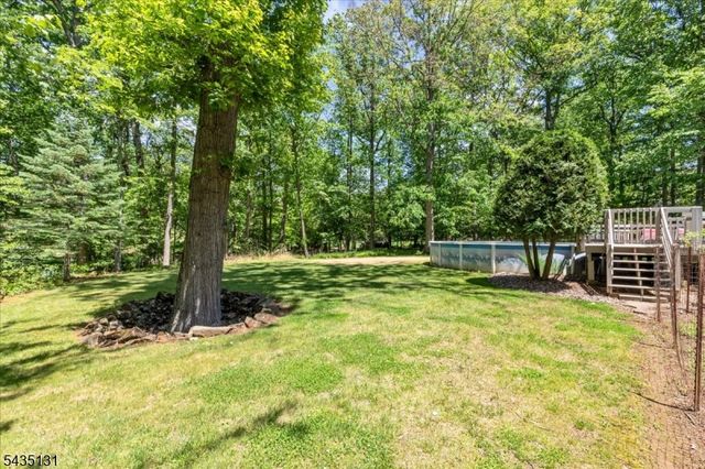 18 Stiles Road, Warren Twp., NJ 07059