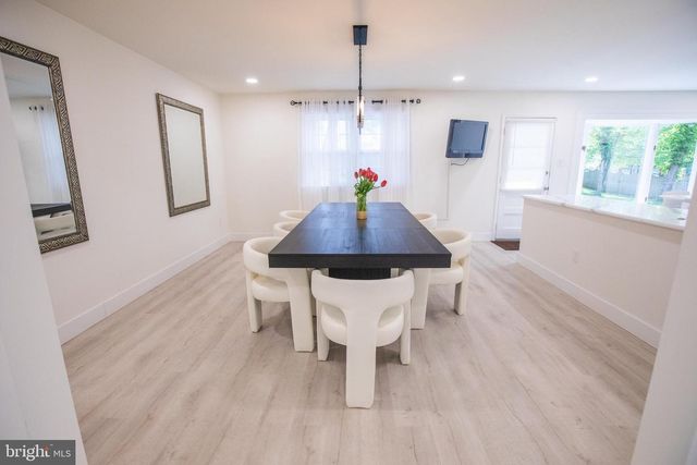 1028 CARDINAL LN, Cherry Hill, NJ 08003