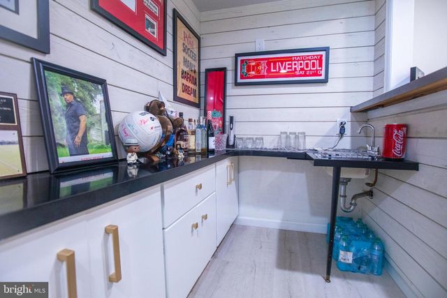 1028 CARDINAL LN, Cherry Hill, NJ 08003