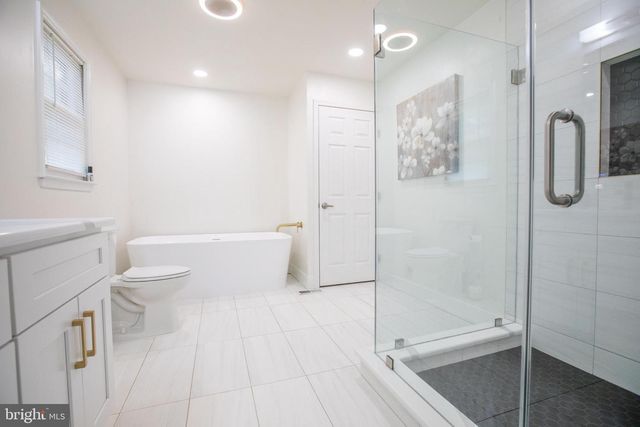 1028 CARDINAL LN, Cherry Hill, NJ 08003