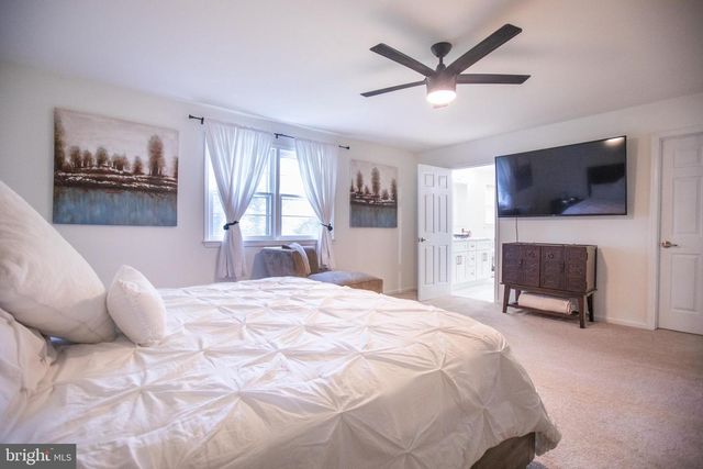 1028 CARDINAL LN, Cherry Hill, NJ 08003